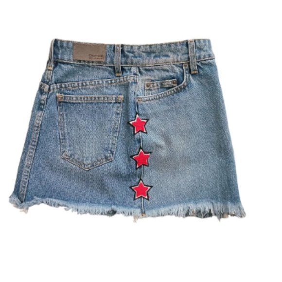 Carmar Denim Mini Skirt Size 25 -W24" Los Angeles Medium Wash Jean Raw Hem Blue - Picture 4 of 9